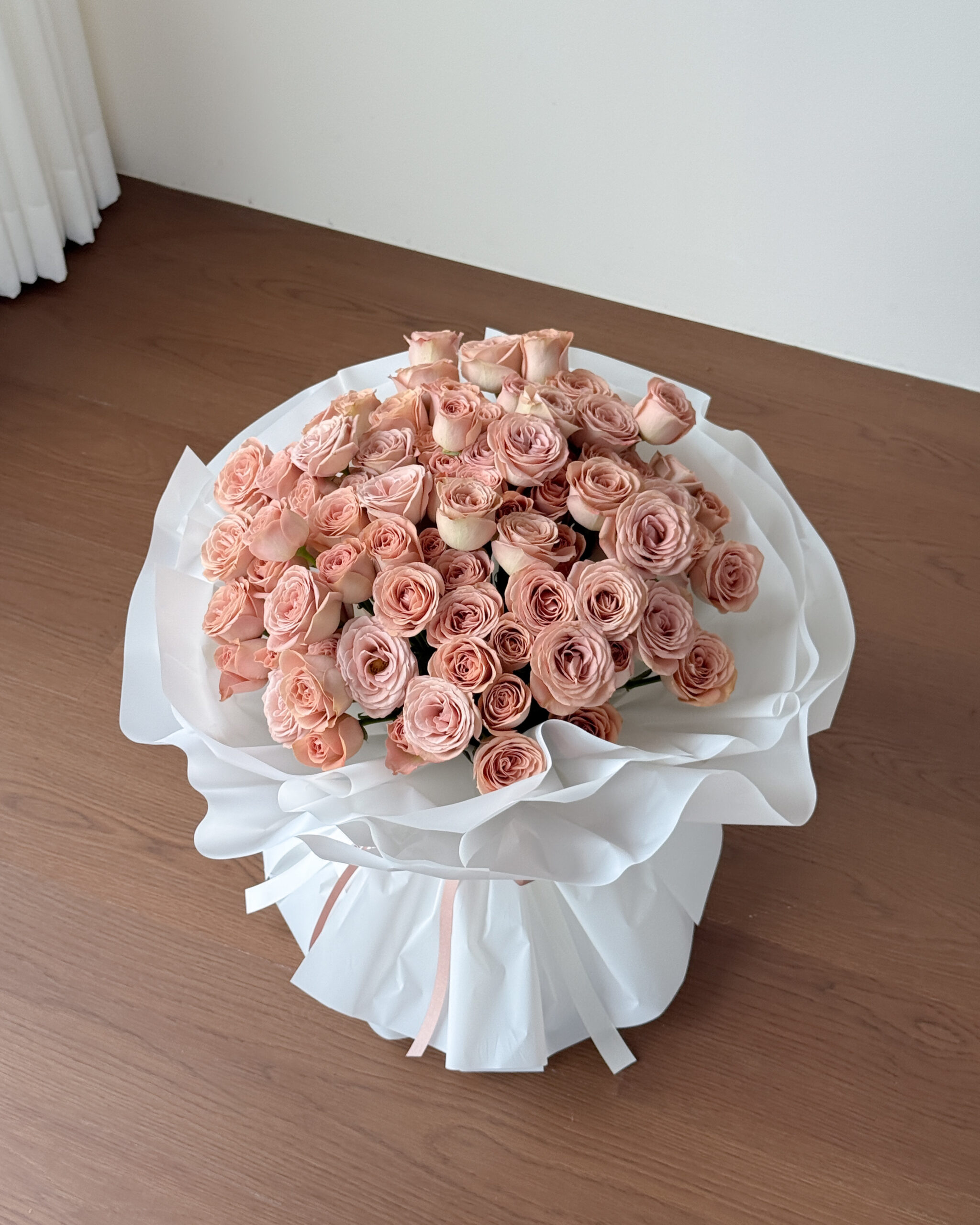 Cappuccino Spray Roses